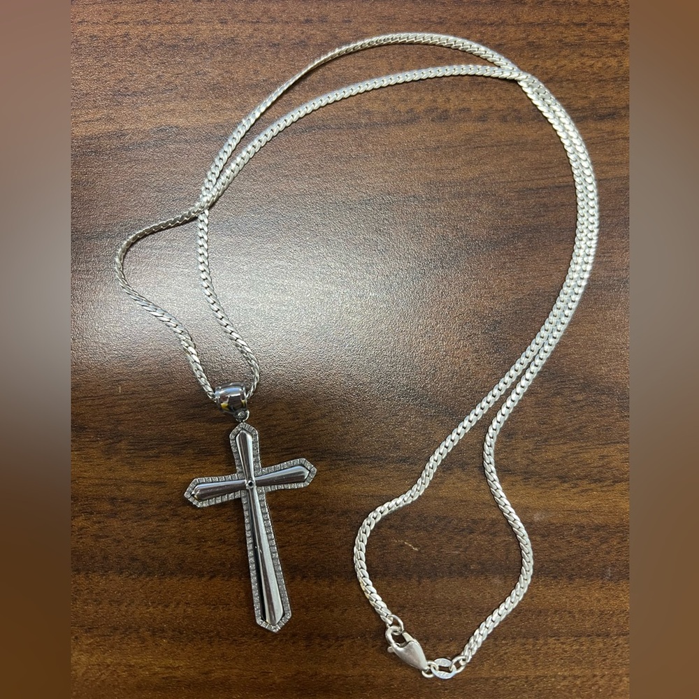 Sterling silver Cuban link chain & cross